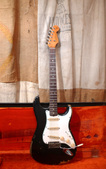 Fender Stratocaster 1965 Black 2
