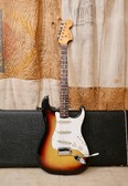 Fender Stratocaster 1967 Sunburst 2