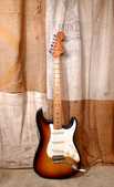 Fender Stratocaster 1969 Sunburst 3