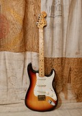 Fender Stratocaster 1973 Sunburst 3