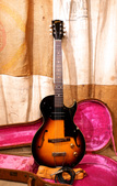 Gibson ES-140t 1957 Sunburst 4