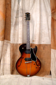 Gibson ES-225 1957 Sunburst 2