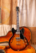 Gibson ES-330 1964 Sunburst 