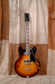 Gibson ES-330 1966 Sunburst 2