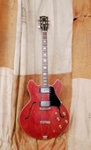 Gibson ES-335 1967 Cherry red