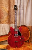 Gibson ES-335 1967 Cherry Red 11