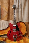 Gibson ES-335 1968 Cherry Red 2