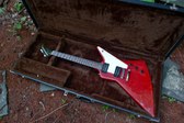Gibson Explorer 1983 red