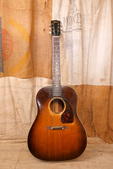 Gibson J-45 1947 Sunburst 2