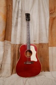Gibson J-45 1968 Red