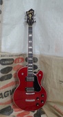 hagstrom Swede Cherry 1970's