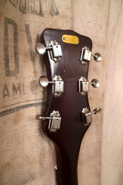 1950s magnatone mark iv vintage guitar