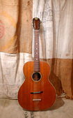 Regal Acoustic 1940s Natural