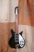 Rickenbacker 320 1981 jetglo