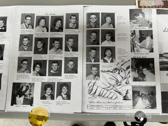 Enlarge photo 38
