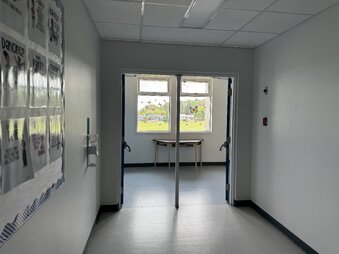 Enlarge photo 108