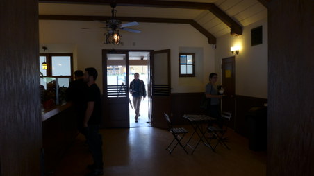 Enlarge photo 32