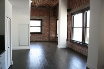 Rowan Building Penthouse 8