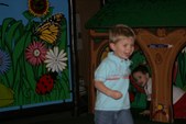 Enlarge photo 17