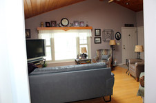 Enlarge photo 33