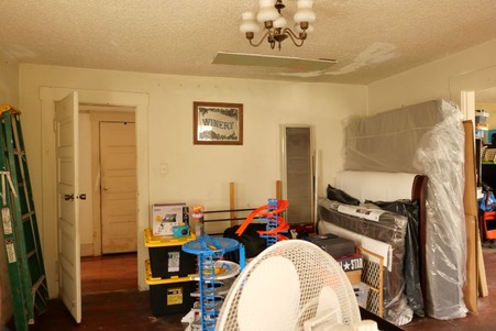 Enlarge photo 26